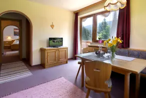 Quiet 45m² holiday idyll with mountain view - Image 3