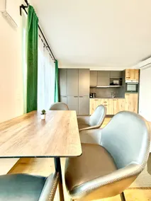 Apartment with balcony + parking - Image 3