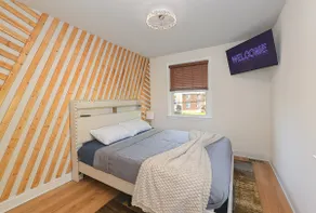Treehouse Suite | King BR | Spa bath | Calm Energy - Image 5