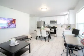 Charming 2BR Home in Zephyrhills | Pet Friendly - Image 5