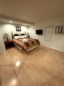 #12 Rustic Charm - Image 4