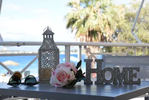 Breeze 1 - Seaside Apartment - Image 4