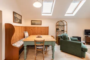 Coachmans Bothy - 50m from the beach - Image 5