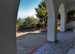 Maison Emi - Image 4