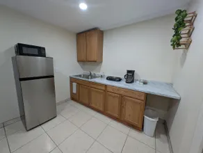 Apartment 1. a few steps from the line - Image 3