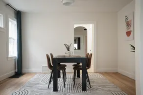 The Stylish Apartment | 5 Minutes to Downtown - Image 5