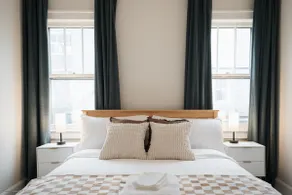 The Stylish Apartment | 5 Minutes to Downtown - Image 3