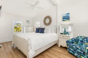Snug Harbor Hideaway | Waterfront & Fire Pit! - Image 3