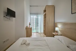 New apartment. Try it out. 10 minutes from downtown - Image 2