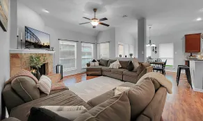 Zyla's Place, close to airport - Image 2