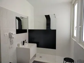 Panoramic two-room apartment in the center - Image 2
