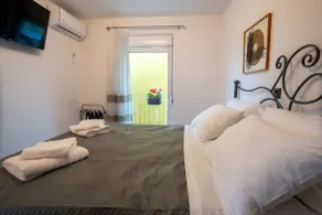 SeaREN Apartment - Image 5