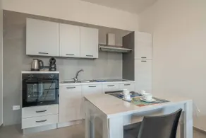 Marilyn&Einstein - Modern and Cozy Apartments - Image 3