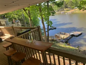 Renovated house directly on Lake Wateree with dock - Image 3