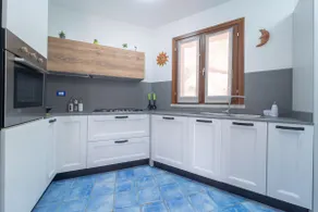Jacuzzi & Sea View – Private Villa for 6 - Image 4