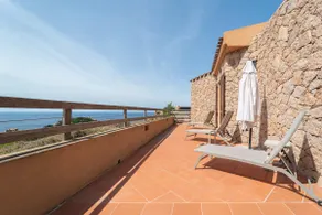 Jacuzzi & Sea View – Private Villa for 6 - Image 2