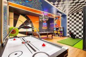 Asheville Mansion: Spa, Games, Sleeps 28 - Image 5