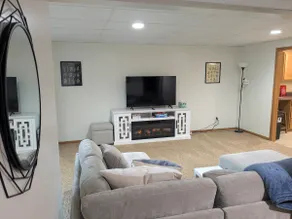 Spacious & Serene Basement Apt. - Image 5