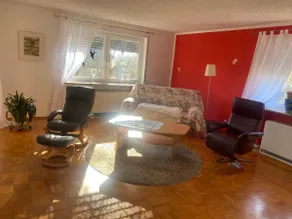 Sunny 3-room apartment with balcony - Image 2