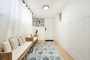 Amazing Beach Stay, King + Full Beds - Image 2