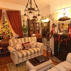 Quirky Victorian themed home - Image 3