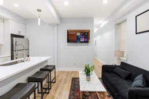 Luxury Oasis | 1 BR | Near City | Free Parking - Image 4