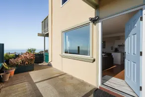 Scenic 2BR Mountain Retreat with Private Deck - Image 3