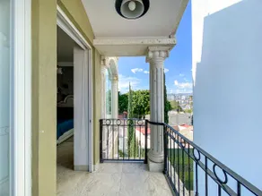 New! Elegant apartment in Norte León - Image 2
