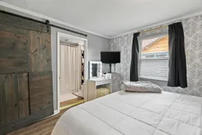 Cheerful and fun two bedroom home in Abingdon - Image 3