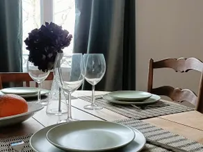Charm & breakfast included - Image 3