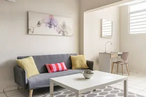 1BR w/Parking 4 min walk to Best Beach in SJ - Image 3