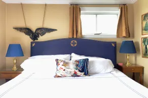 Designer's romantic home with soul - Pets OK - Image 3