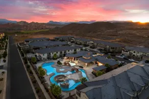 Zion Oasis: Resort Amenities, Downtown Hurricane - Image 5