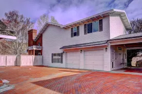 Historisk hytte ved White Lily Ranch - Image 2