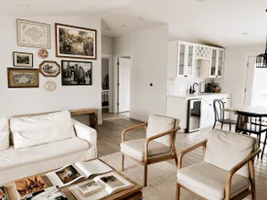 Aesthetic ranch style home with modern furnishings - Image 5