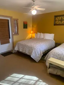 RGM Farms Guesthouse, rural tranquil setting for family & friends to enjoy. - Image 3