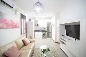 Modern Apartment in the Salamanca District - Image 5