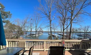 Lake Living with Amazing Views of Lake Hartwell - Image 2