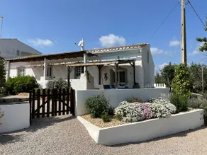 Charming renovated farmhouse with panoramic views - Image 5