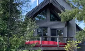 A cabin on a private lake. Temagami district - Image 2