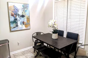 Pet Friendly condo, walk to the Masters - Image 4