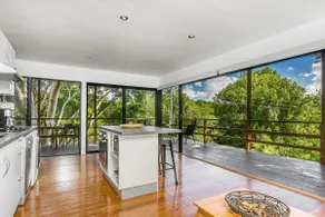 Getaway in the Byron hinterlands - Image 2