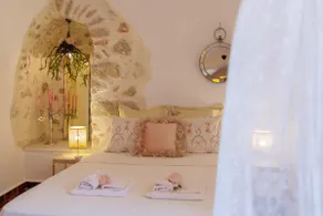 Iliana's house - spacious cave house in the center of Areopolis - Image 2