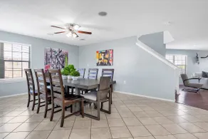Huge Home Close to DT, Airport, Rainey - Image 5