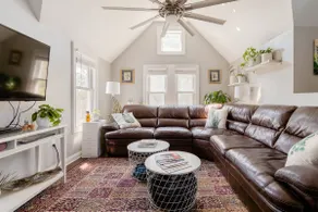 Grandview Plant Loft- Close to OSU - Image 2