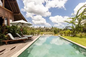 Benisari Batik Garden Cottage - Image 3