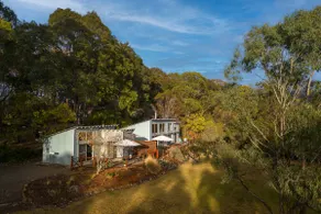 Tilba Coastal Retreat - The Courtyard - Image 4