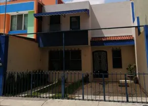 Family home in the city center - Image 4