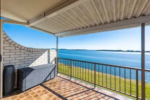 Peninsula Court 5 - LJHooker Yamba - Image 2