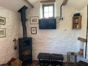 Keepers Cottage - Cosy Peak District Retreat - Image 3